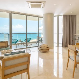 Grand Marina Suites Santa Marta